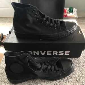Converse high top BRAND NEW